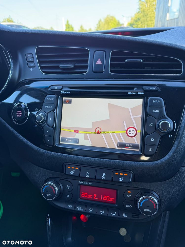 Kia Ceed 1.6 CRDi 128 Platinum Edition - 17