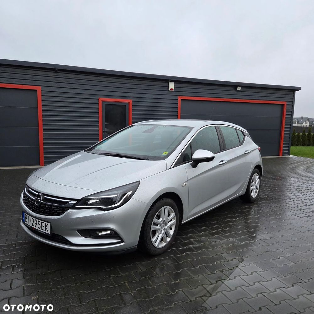 Opel Astra - 1