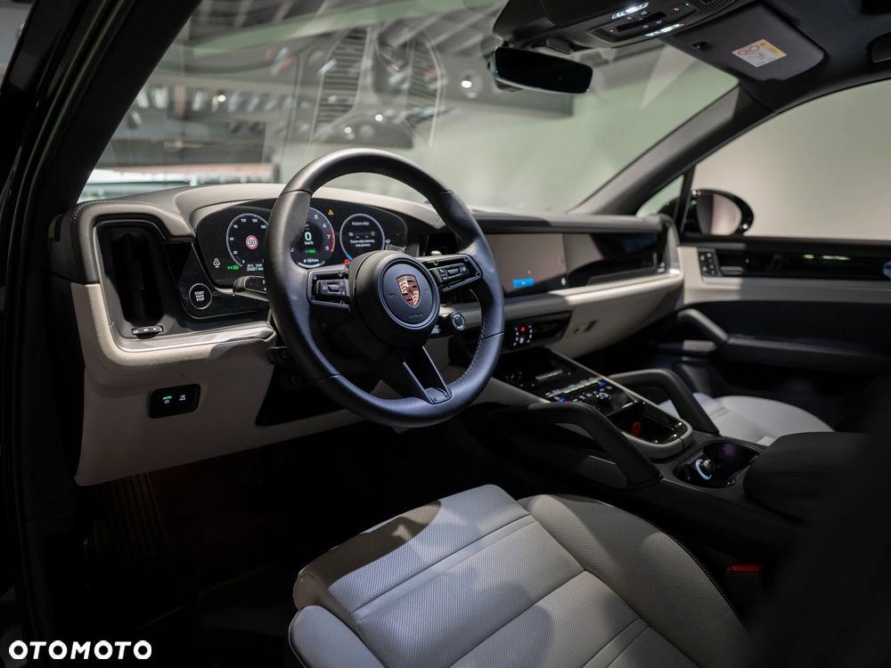 Porsche Cayenne E-Hybrid PHEV - 17