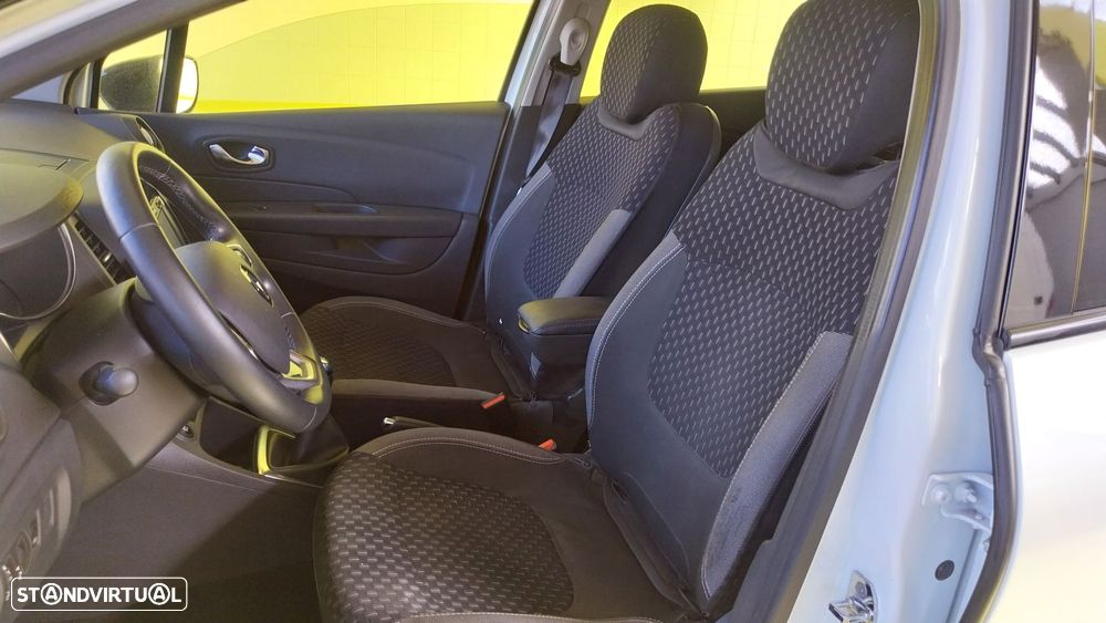 Renault Captur 1.2 TCe Exclusive - 15