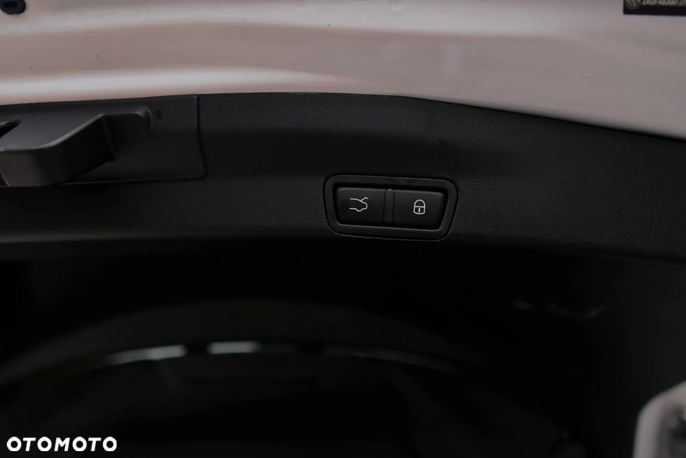 Alfa Romeo Stelvio - 33