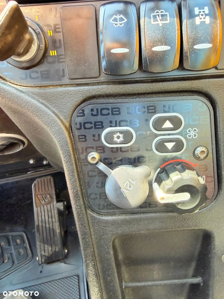 JCB 531-70 AGRI - 17