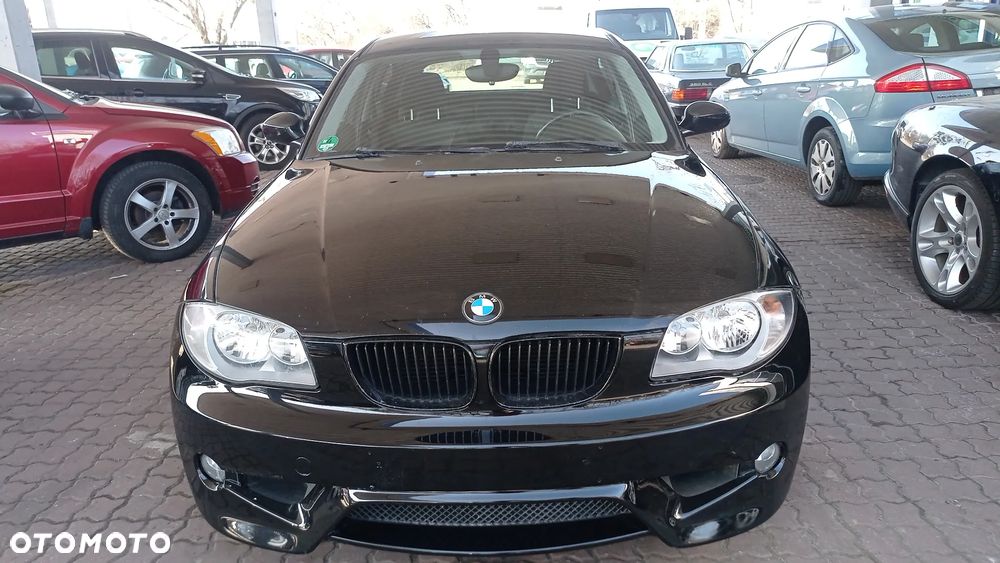 BMW Seria 1 - 32