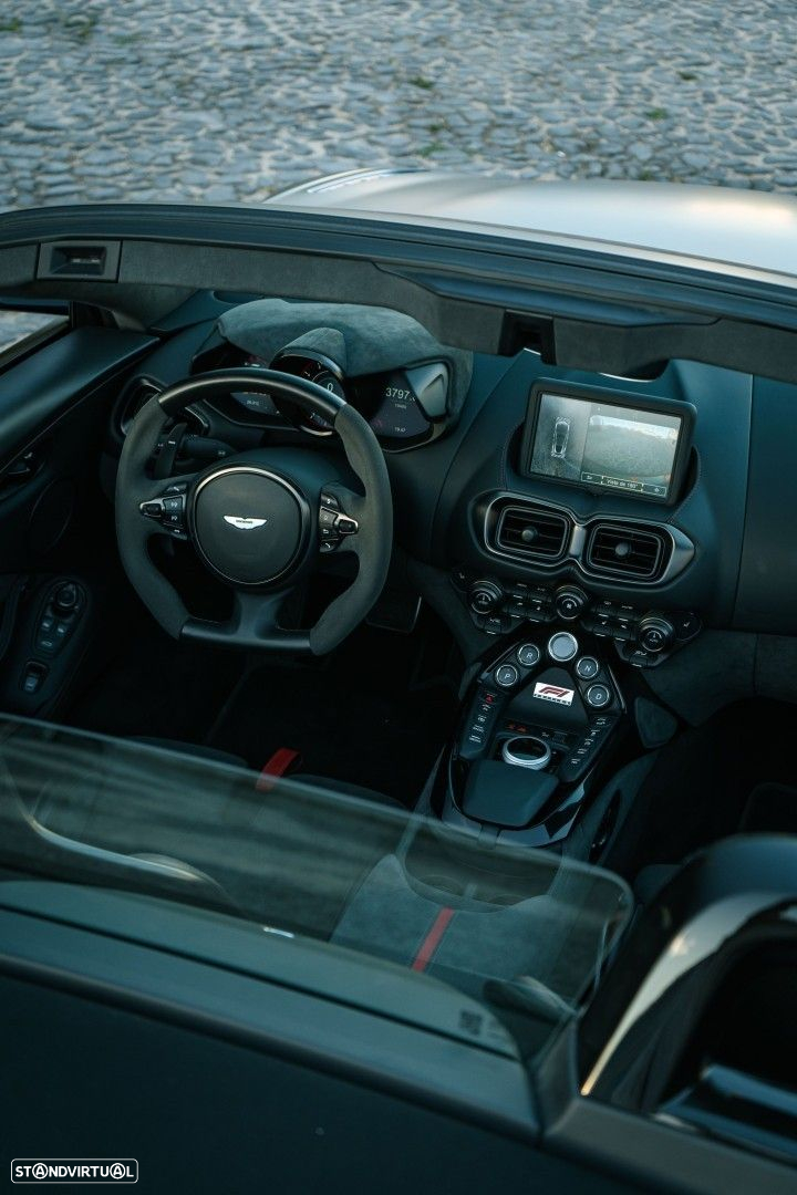 Aston Martin Vantage Roadster V8 F1 Edition - 26