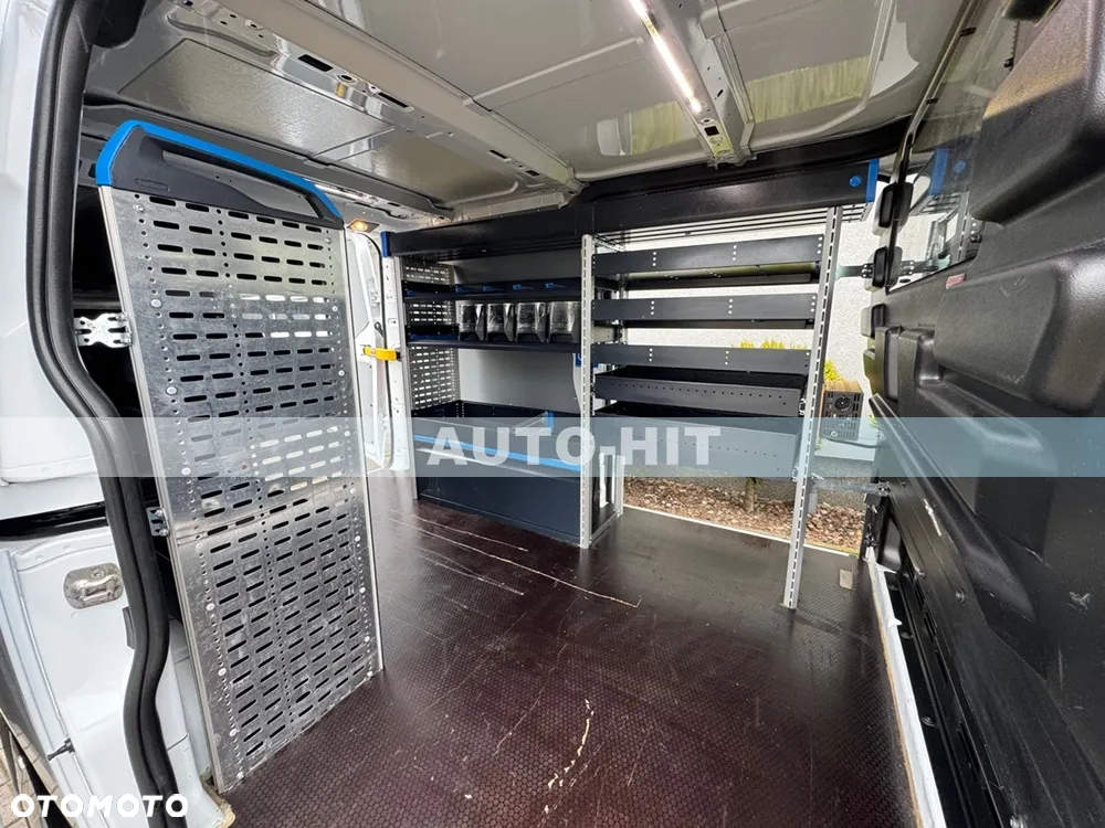Ford Transit - 17