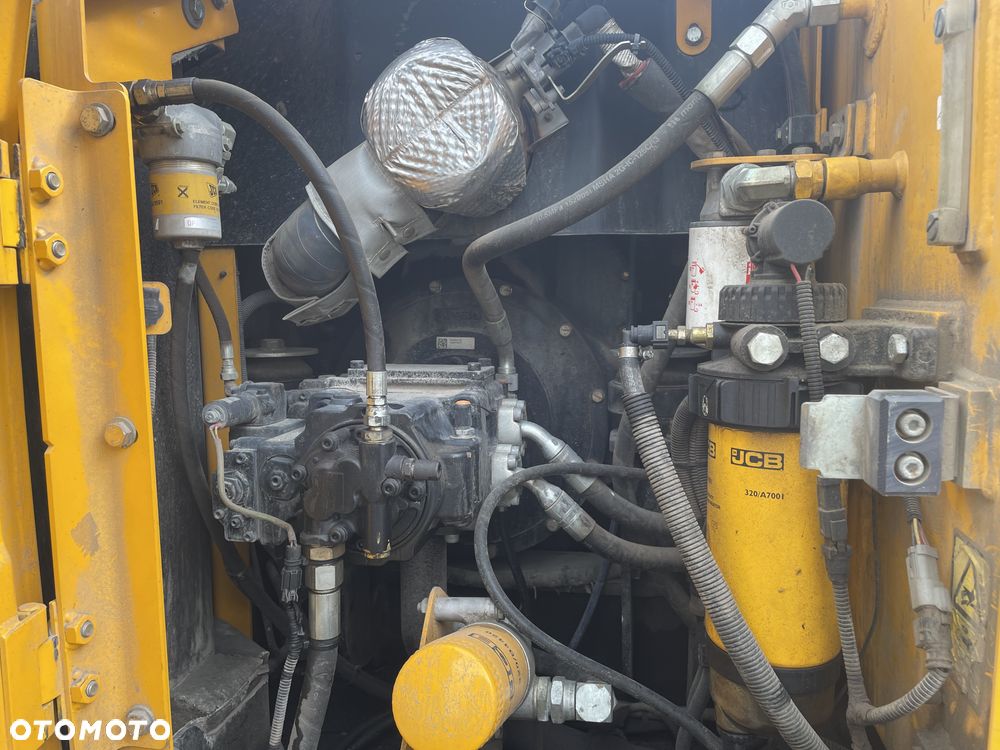 JCB JS145 LC - 9