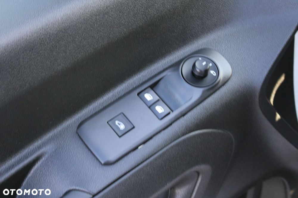 Opel Combo - 22