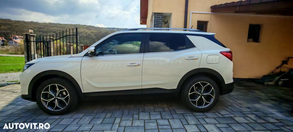 SsangYong Korando - 1