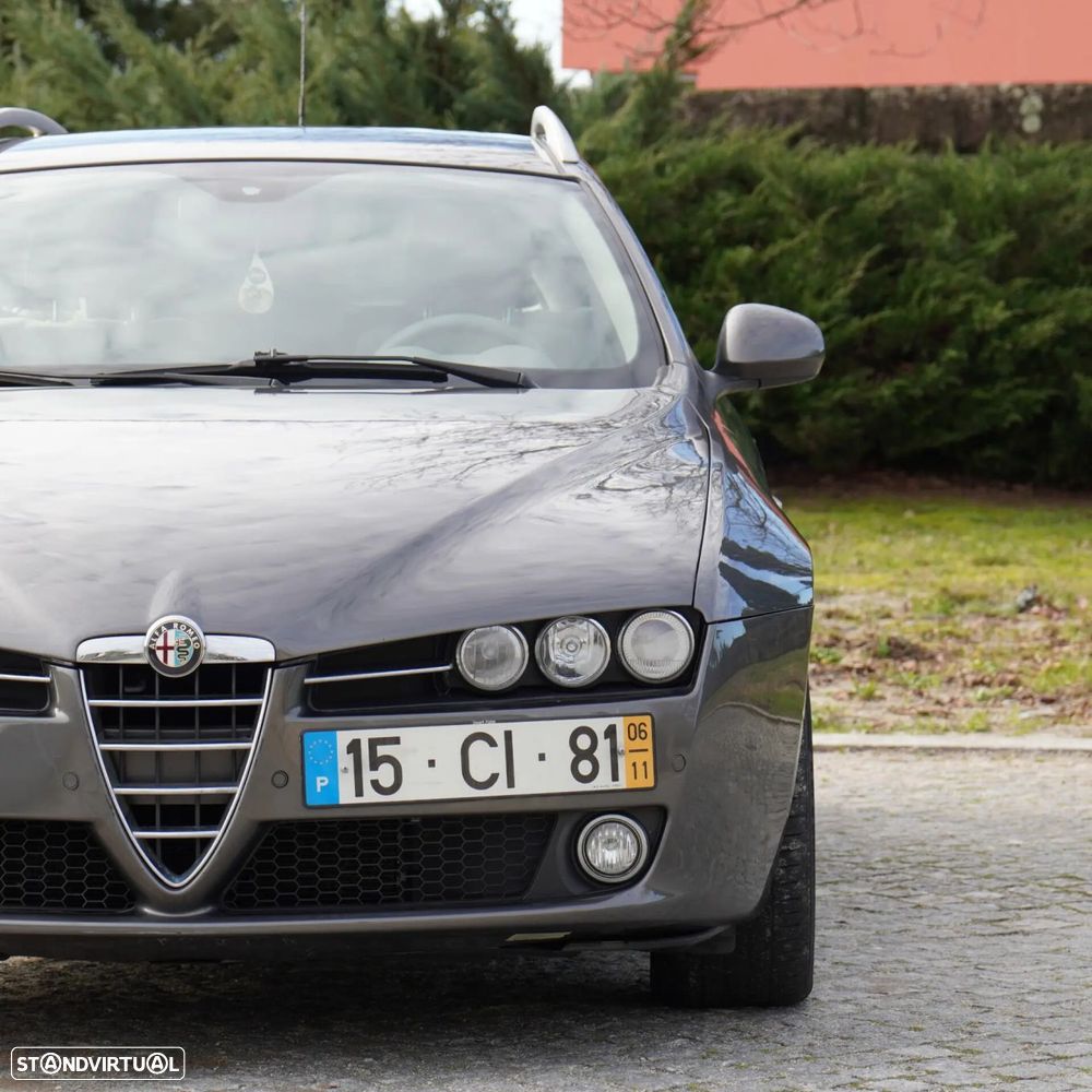 Alfa Romeo 159 Sportwagon 1.9 JTDm 16V Sportiva - 29