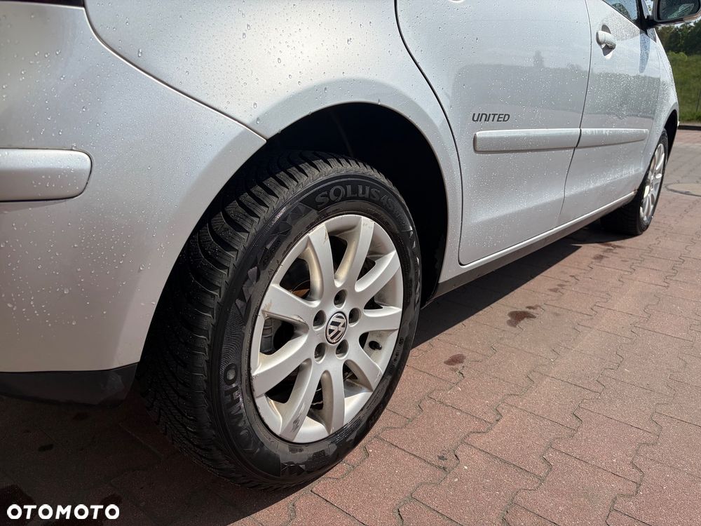 Volkswagen Polo 1.4 16V Comfortline - 8