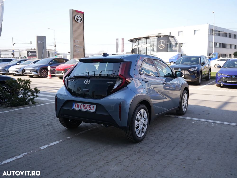Toyota Aygo X - 11