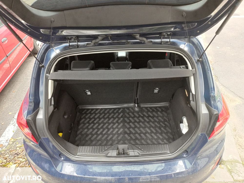 Ford Fiesta 1.0 EcoBoost Titanium - 16