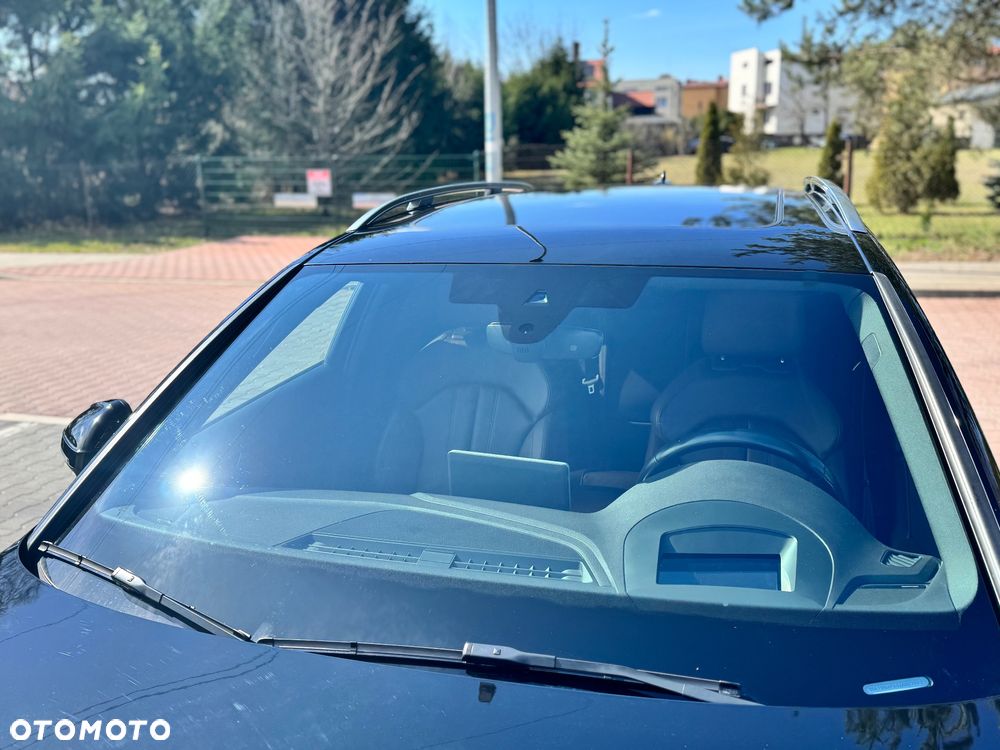 Audi A4 Allroad - 12