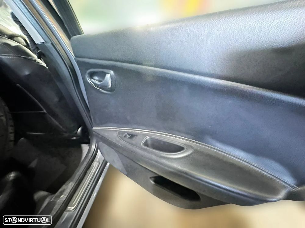 Nissan Primera Sedan (P12) 2.2 Di Diesel 126 cv 93 kW para peças - 11