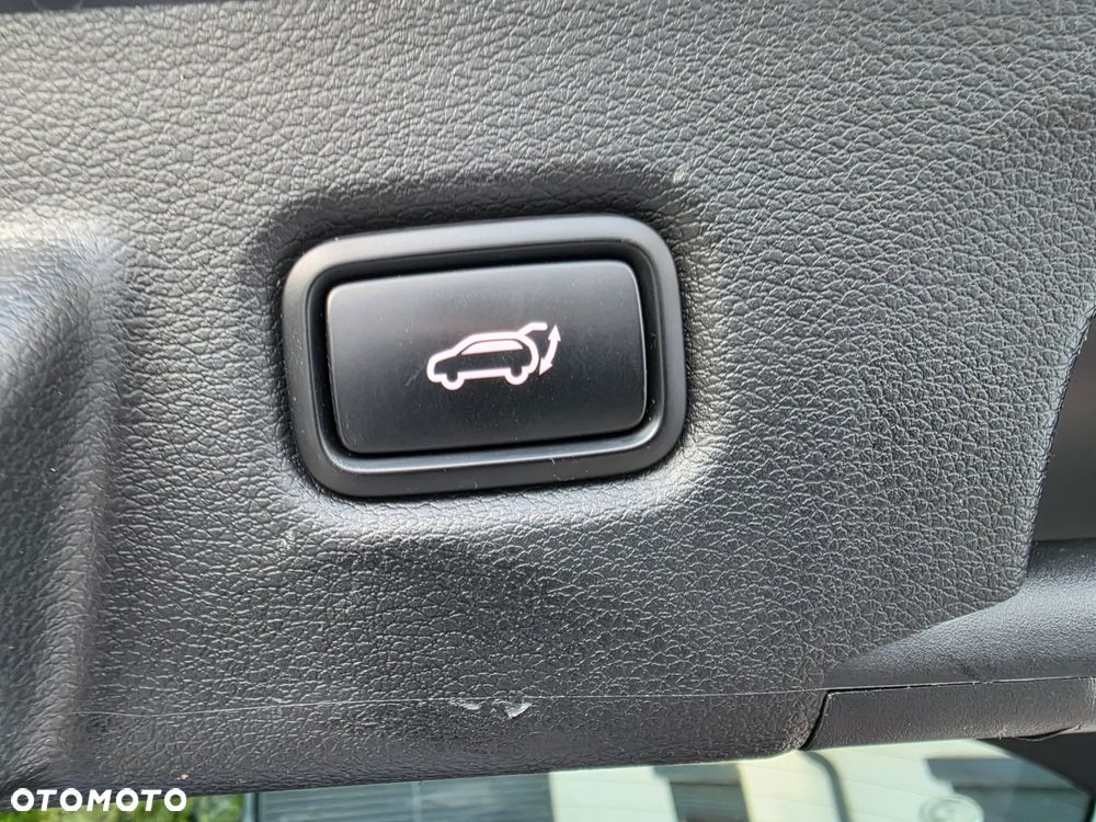 Kia XCeed - 14