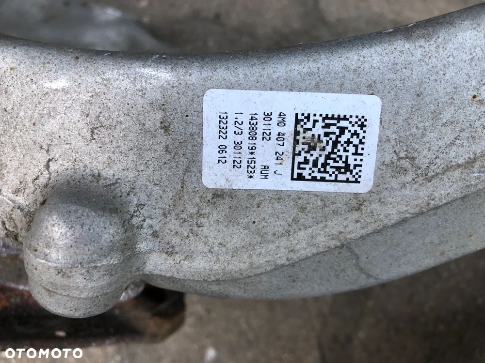 WÓZEK SANKI PRZOD PRZEDNIE Q7 4M LIFT 23- Inne 4M0399315T 4M1399345F - 6