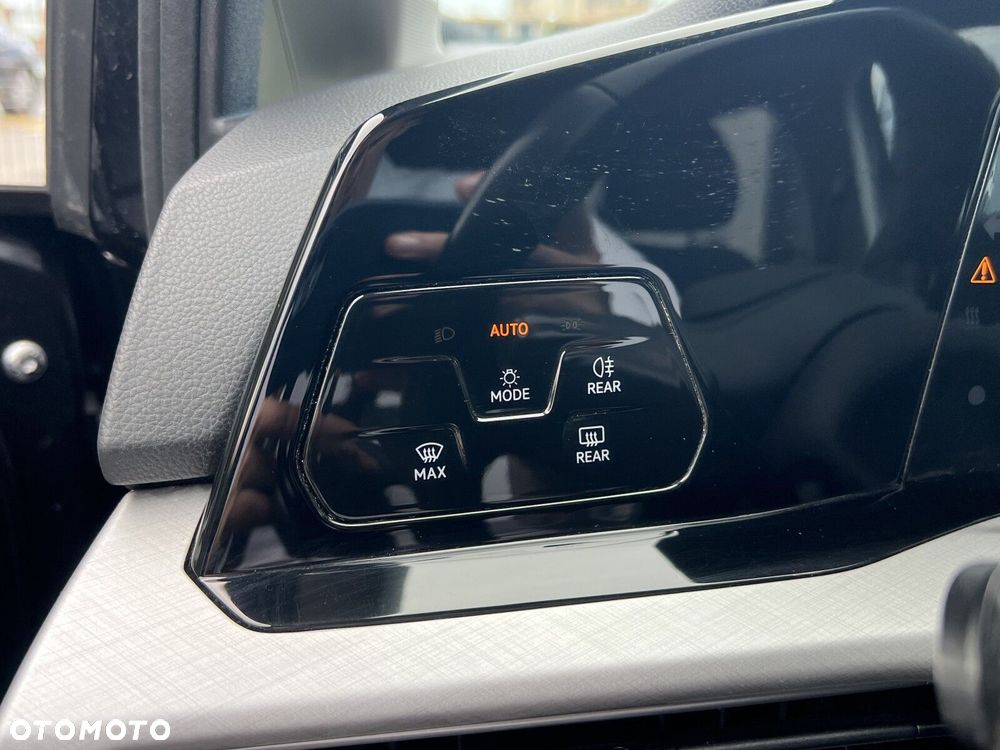 Volkswagen Golf Variant 1.5 eTSI EVO Life DSG - 12