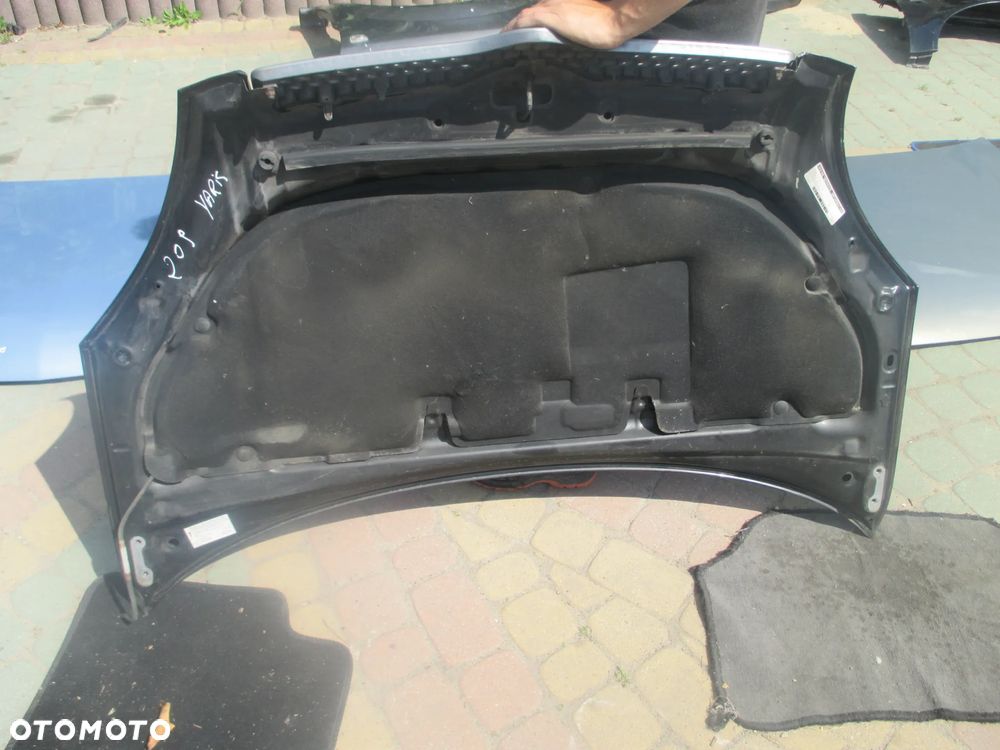 maska Toyota Yaris I 209 bez rdzy - 7