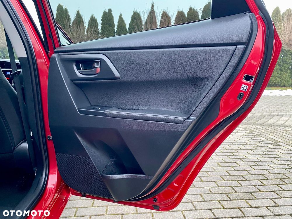 Toyota Auris 1.6 D-4D Edition S+ - 27