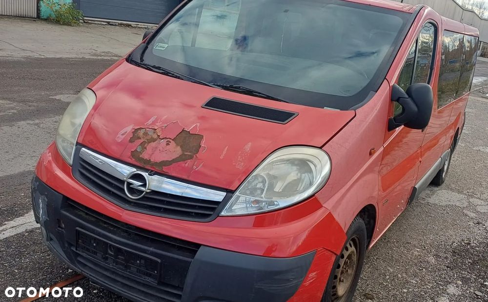 Opel Vivaro 9 osobowy 2008r. M9R-782 Lakier 547 Części - 1