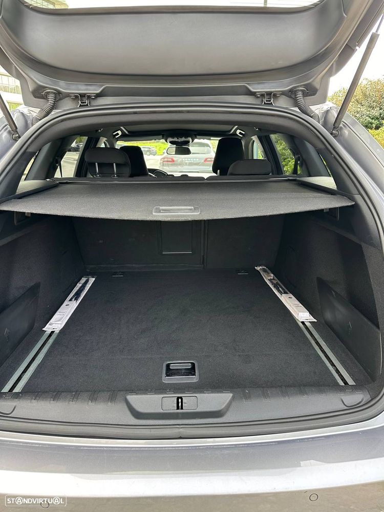 Peugeot 308 SW - 8