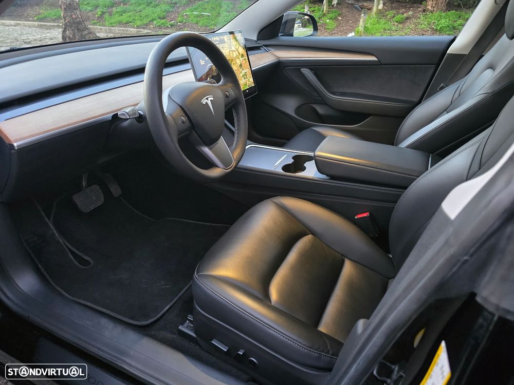 Tesla Model 3 Standard Range Plus RWD - 4