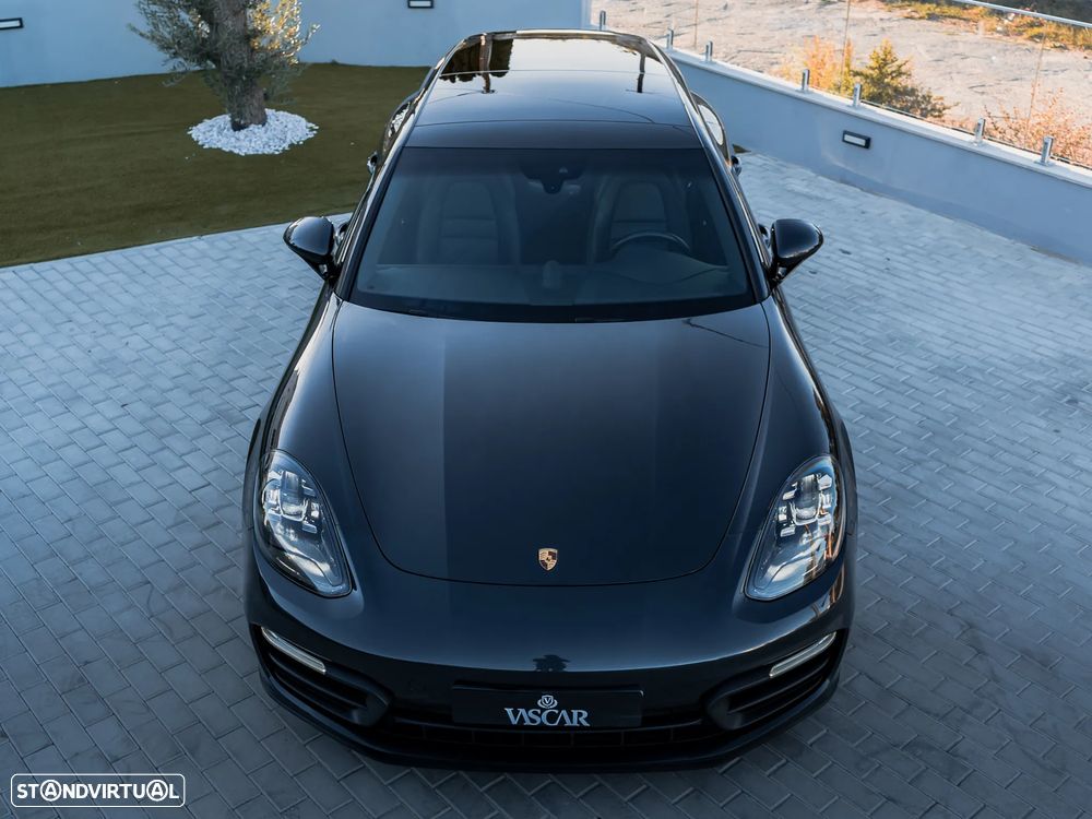 Porsche Panamera Sport Turismo 4 E-Hybrid Edition 10 Anos - 11