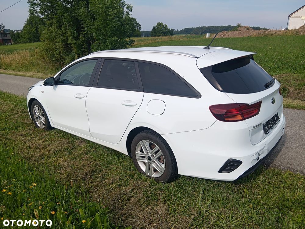 Kia Ceed 1.4 S - 12