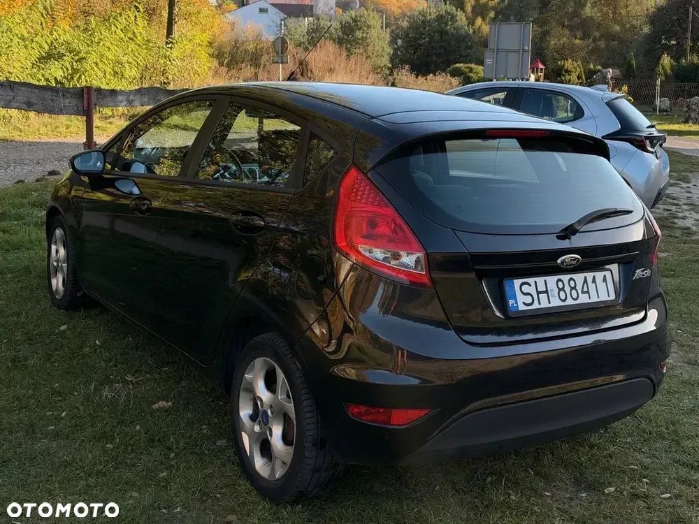 Ford Fiesta - 4