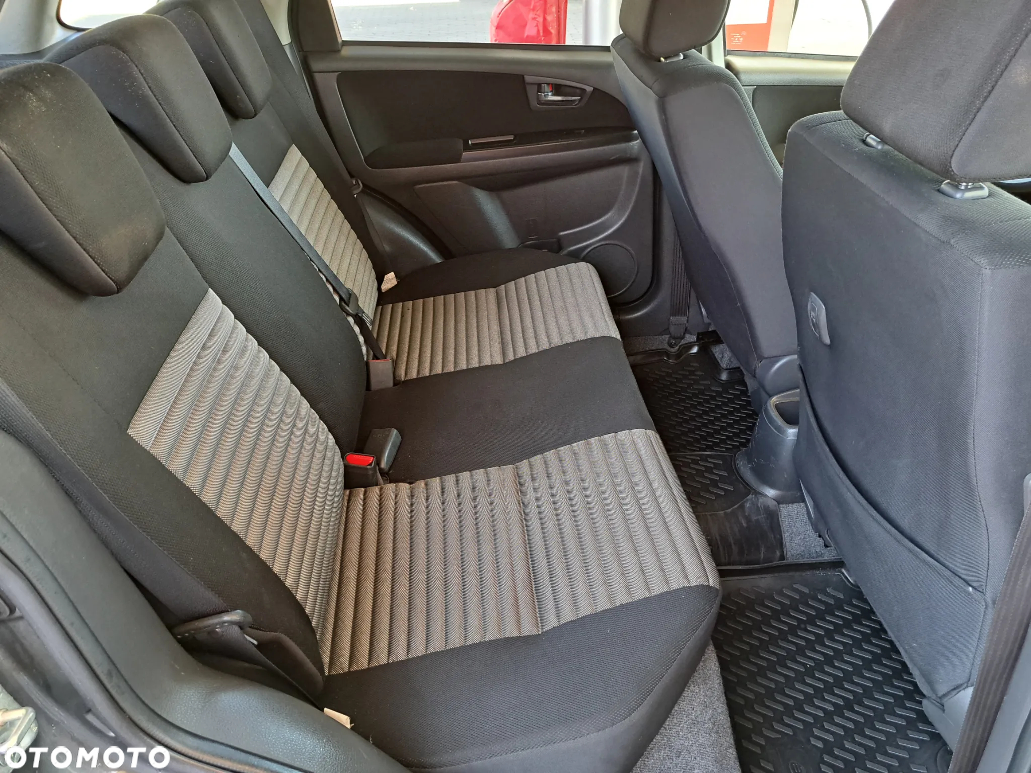 Suzuki SX4 - 19
