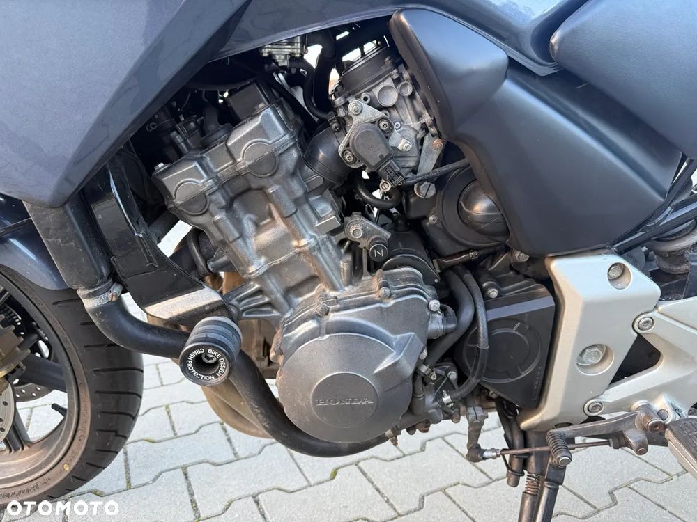 Honda CBF - 17