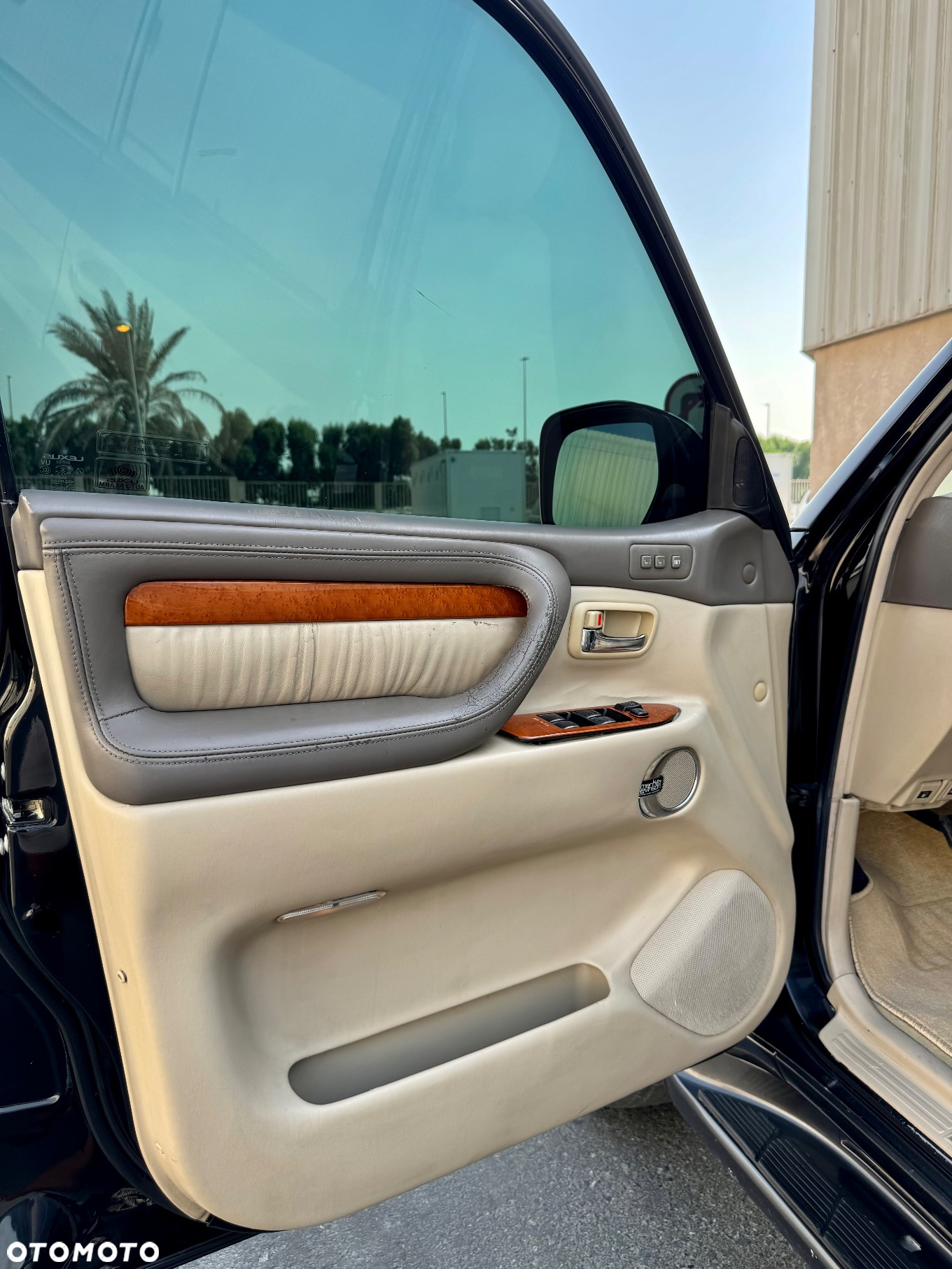 Lexus LX 470 - 23