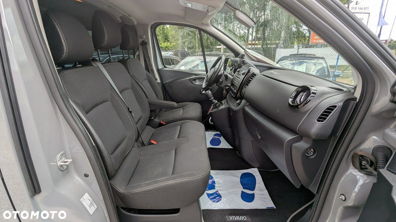Opel Vivaro - 17