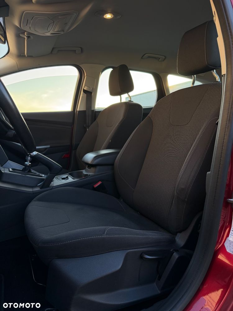 Ford Focus 1.0 EcoBoost Gold X (Edition Start) - 4