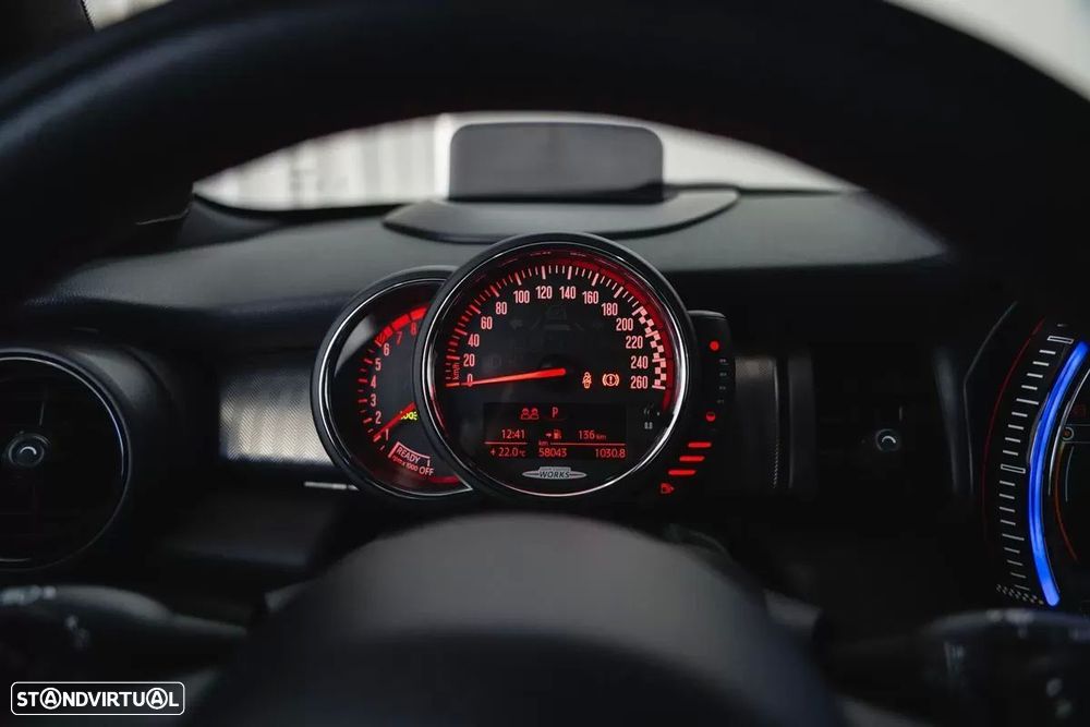 MINI 3 Portas John Cooper Works Auto Desportiva - 28