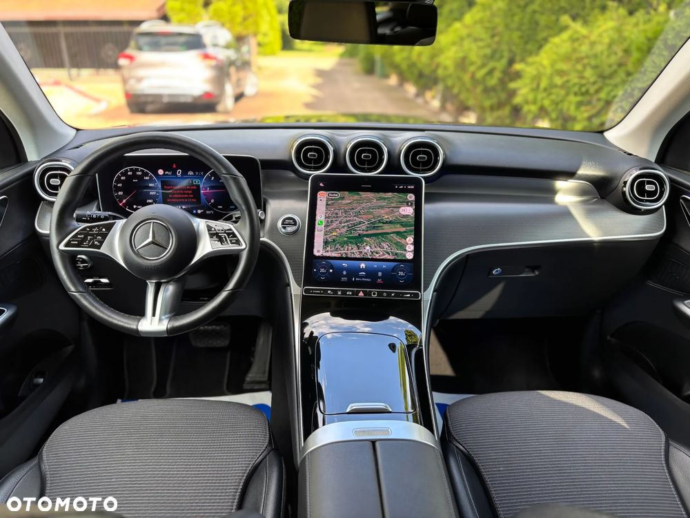 Mercedes-Benz GLC 220 d 4Matic 9G-TRONIC Avantgarde Advanced - 25