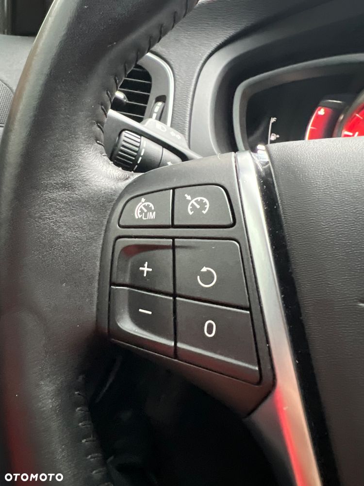 Volvo V40 D3 Geartronic Inscription - 34
