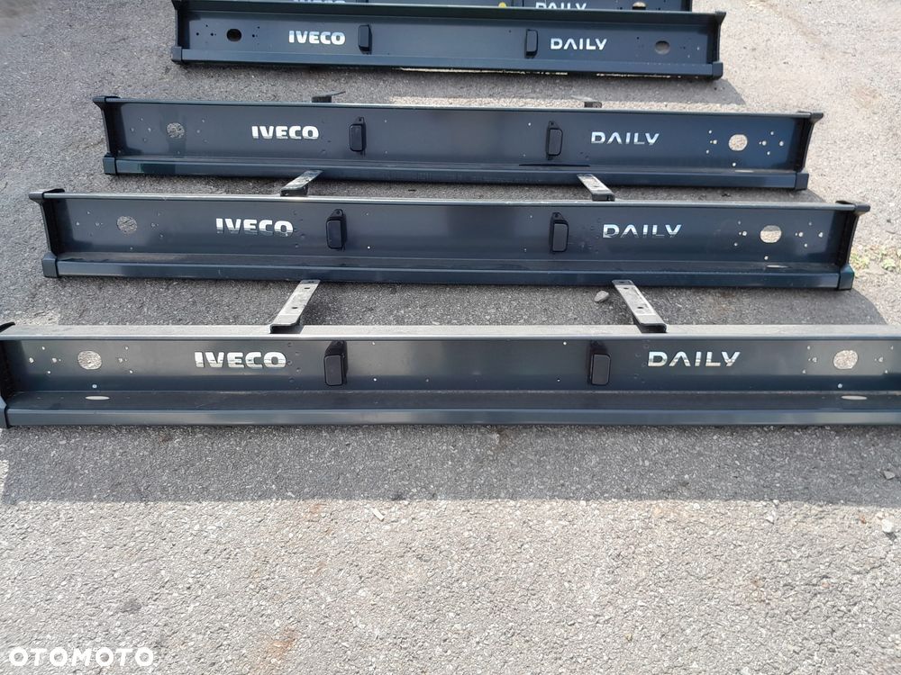 ZDERZAK BELKA TYŁ IVECO DAILY 99-22 - 2