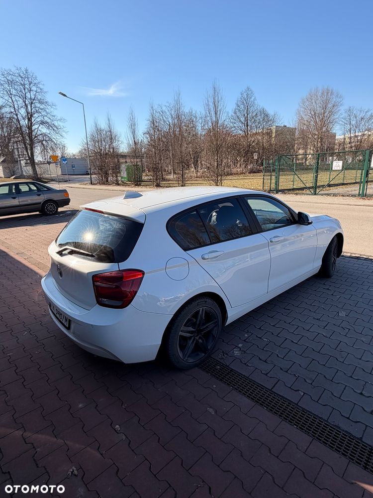 BMW Seria 1 114i - 7