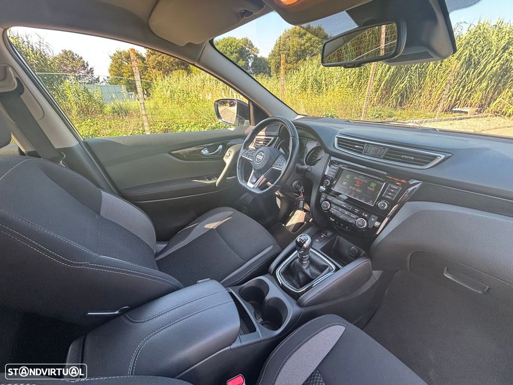 Nissan Qashqai 1.5 dCi N-Connecta - 16