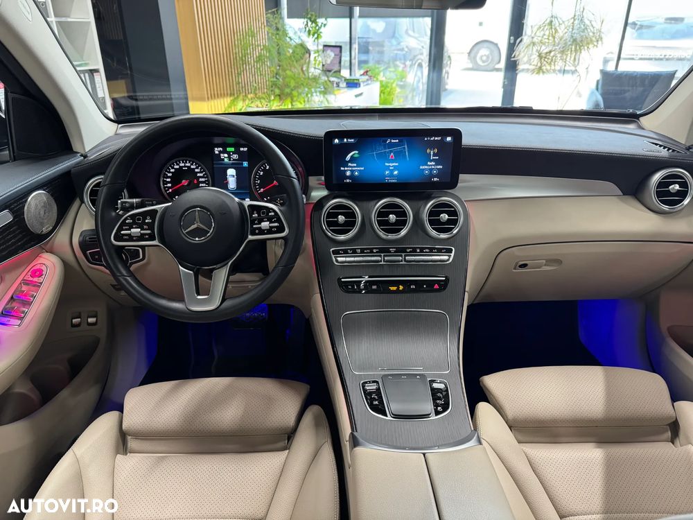 Mercedes-Benz GLC - 18