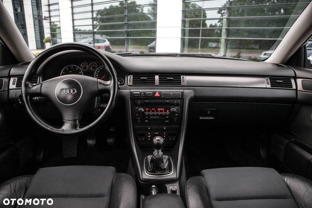 Audi A6 Avant - 26