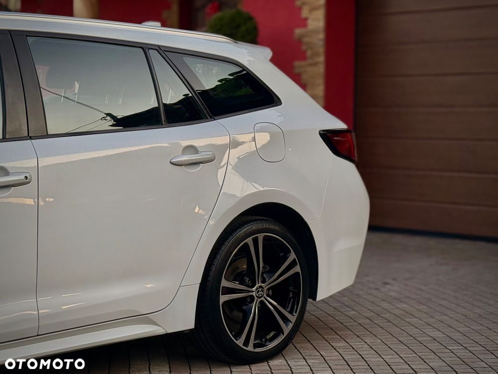 Toyota Corolla 1.8 Hybrid Active - 10