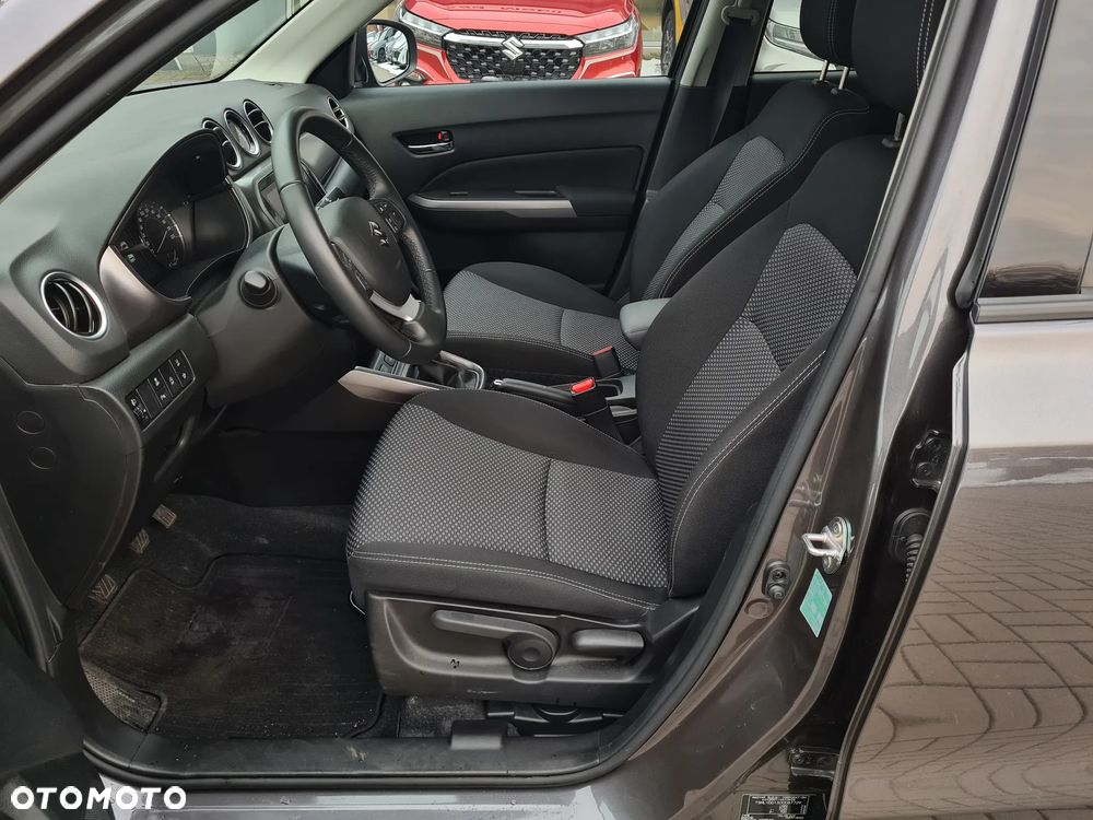 Suzuki Vitara 1.4 Boosterjet mHEV Premium Plus 2WD - 8