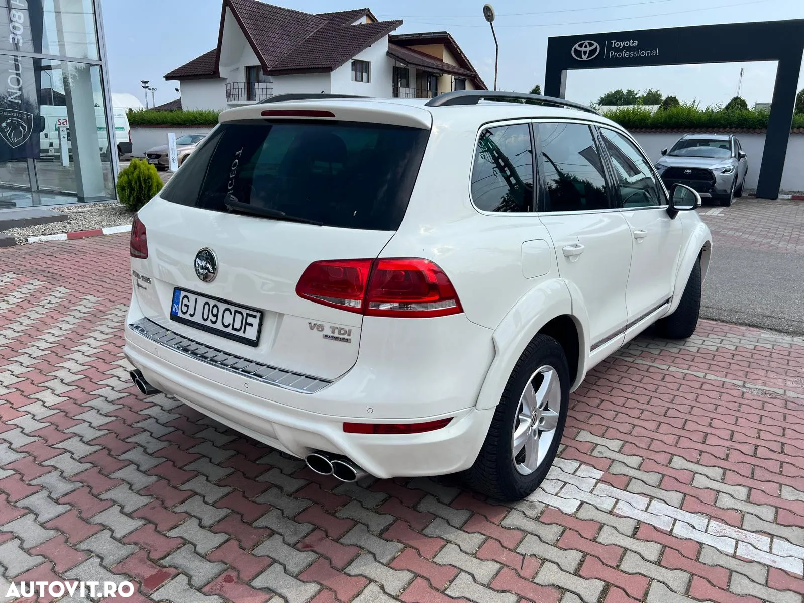 Volkswagen Touareg 3.0 V6 TDI BMT - 8