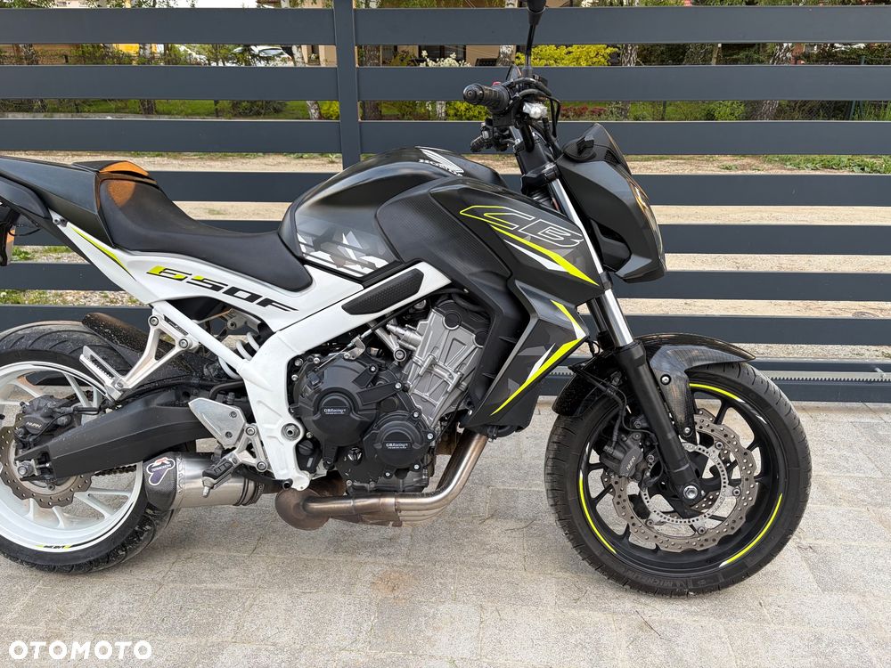 Honda CB - 14