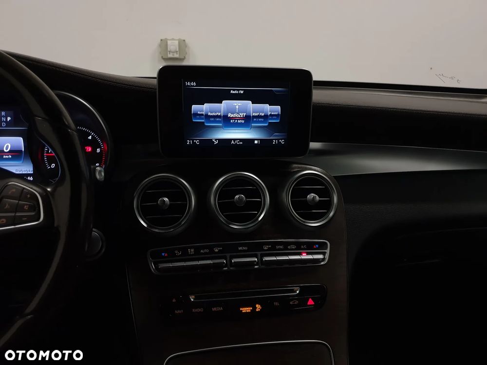 Mercedes-Benz GLC 220 d 4Matic 9G-TRONIC AMG Line - 13