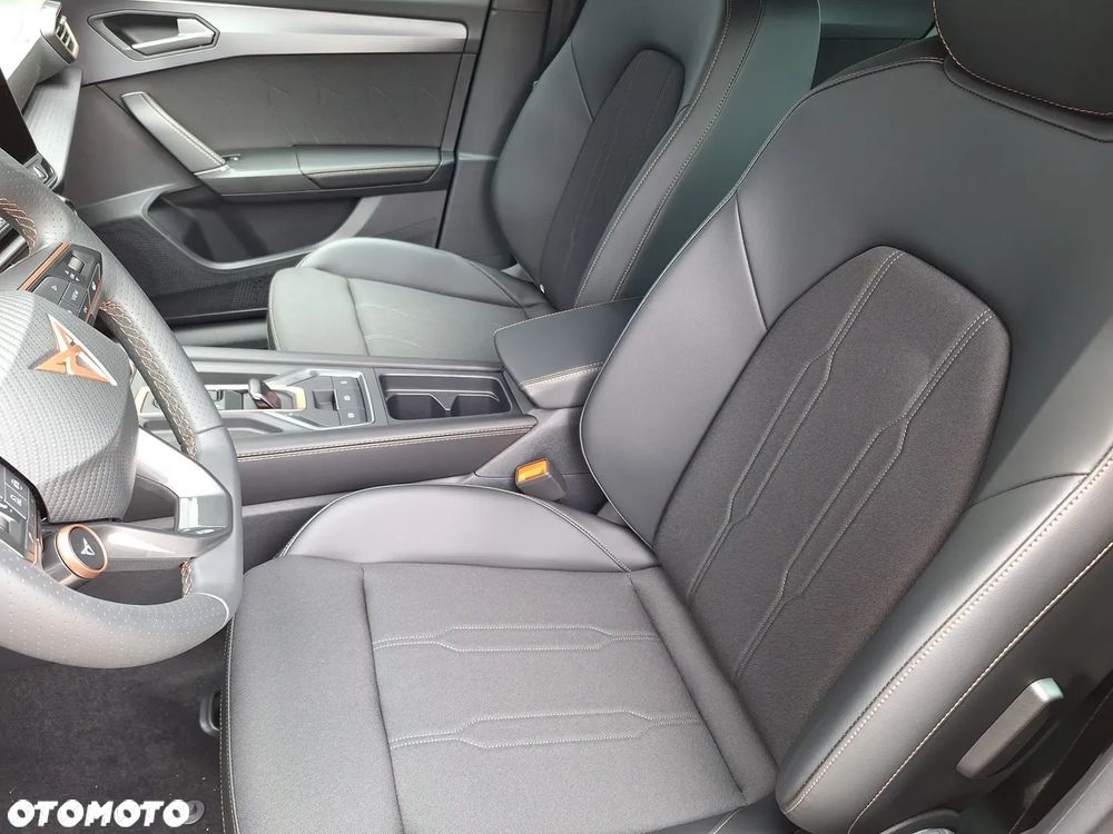 Cupra Leon 1.5 eTSI DSG - 12