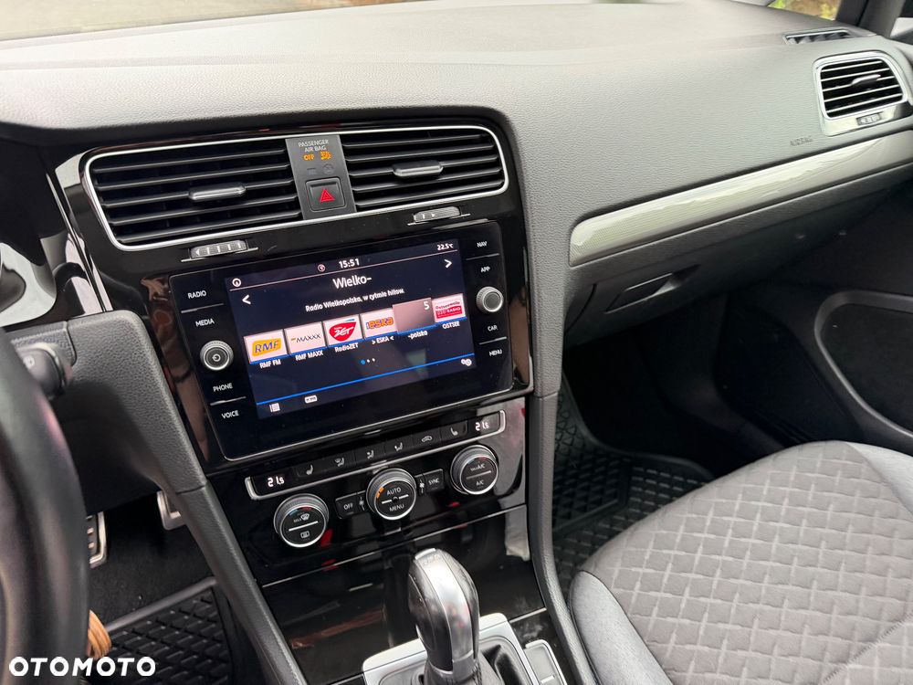 Volkswagen Golf 1.6 TDI SCR DSG Join - 17