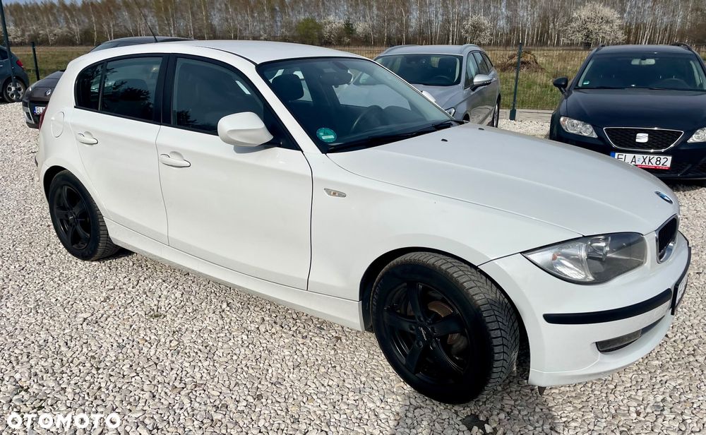 BMW Seria 1 - 25
